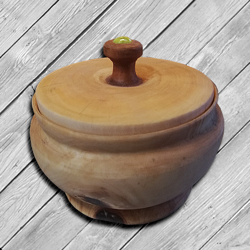 Dose mit Deckel #9 aus Lindenholz